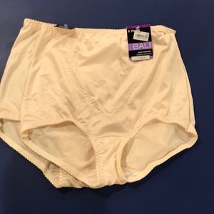 Bali light control briefs. Set of 2. XX.